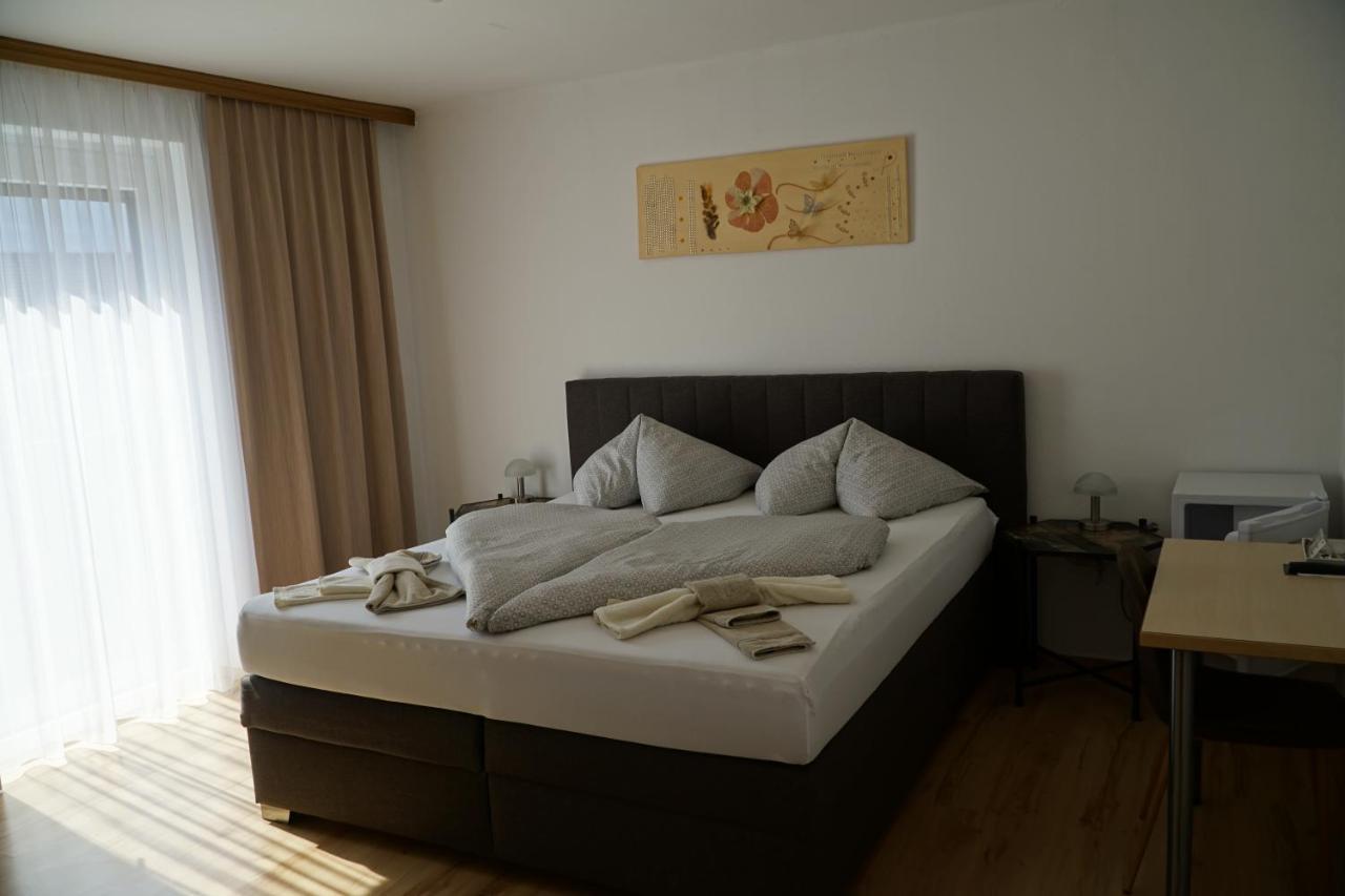 Pension-Ferienwohnung Rotar Faak am See Εξωτερικό φωτογραφία