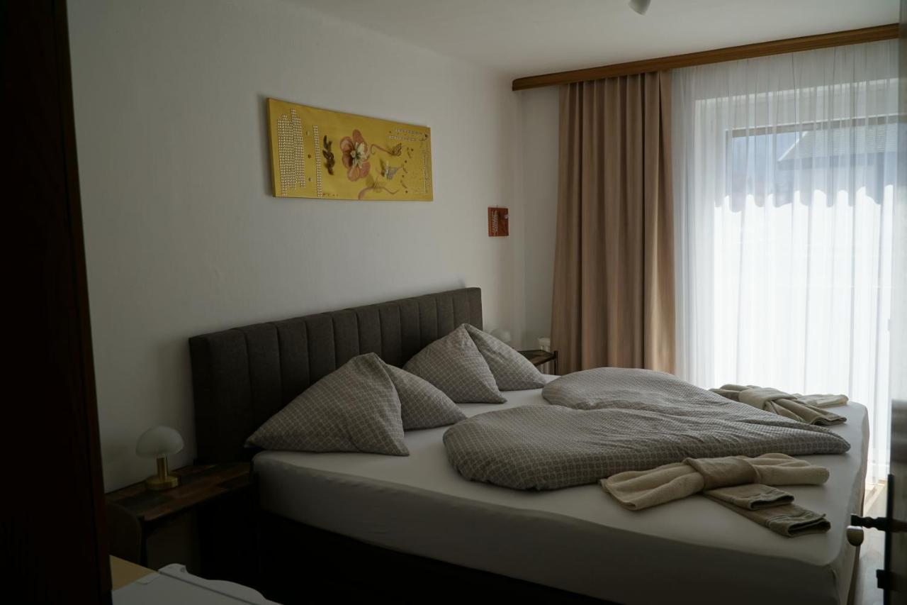 Pension-Ferienwohnung Rotar Faak am See Εξωτερικό φωτογραφία