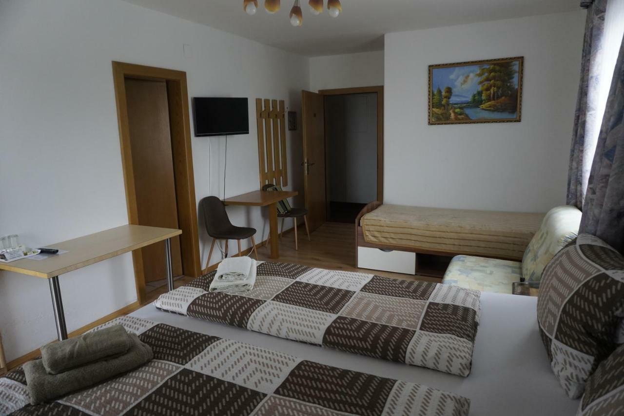 Pension-Ferienwohnung Rotar Faak am See Εξωτερικό φωτογραφία