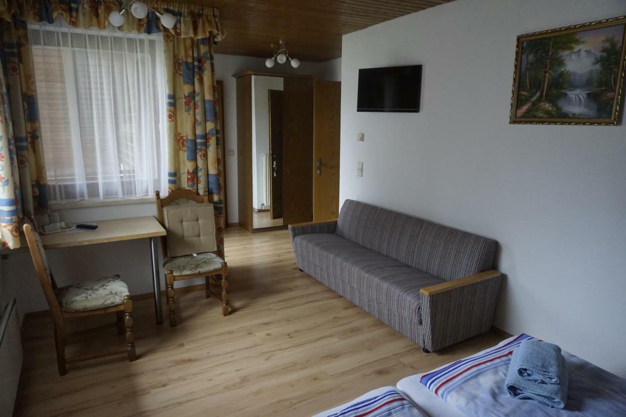Pension-Ferienwohnung Rotar Faak am See Εξωτερικό φωτογραφία